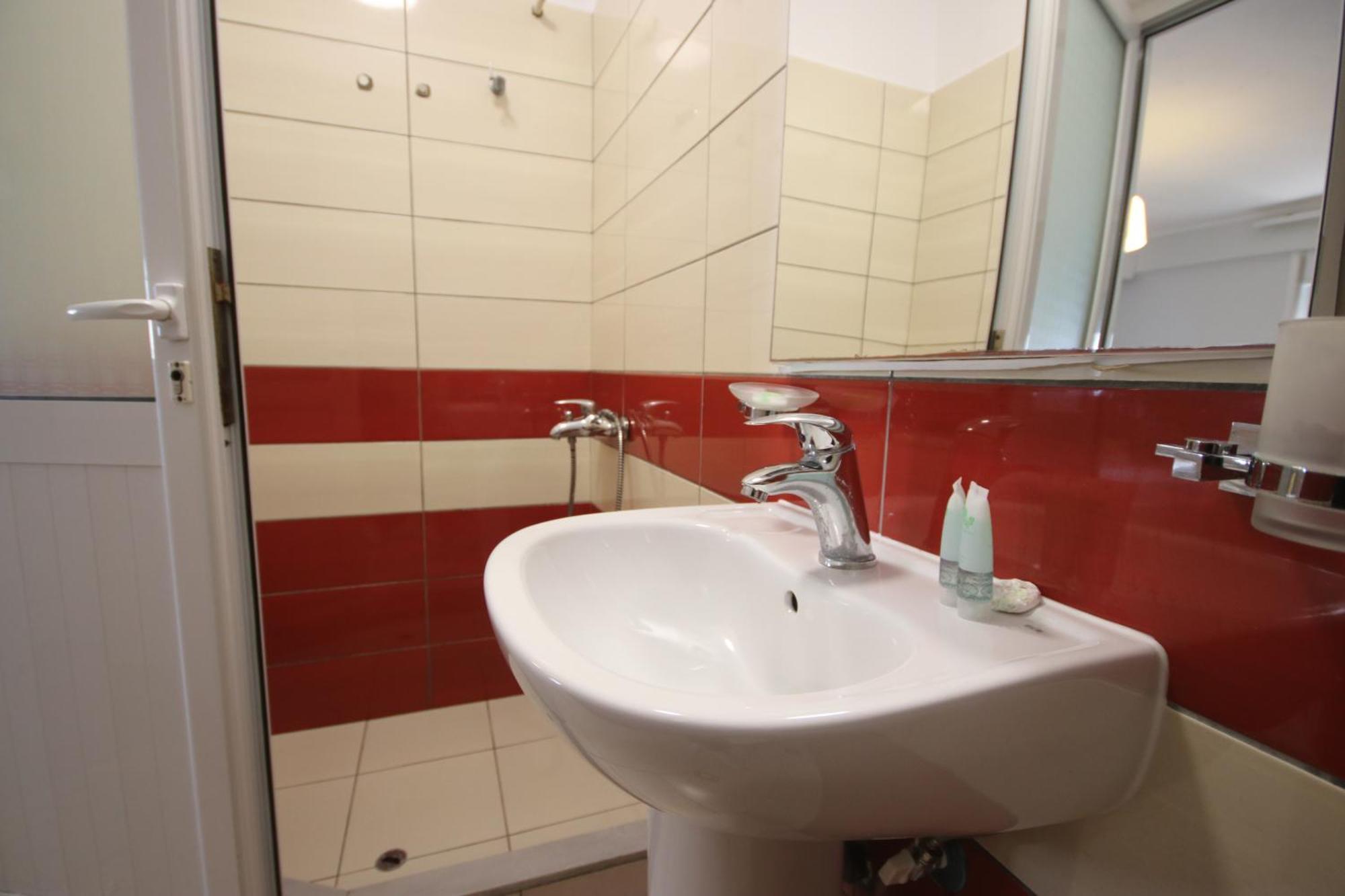 Hotel Potami Beach - Mondi Goro Himare Luaran gambar