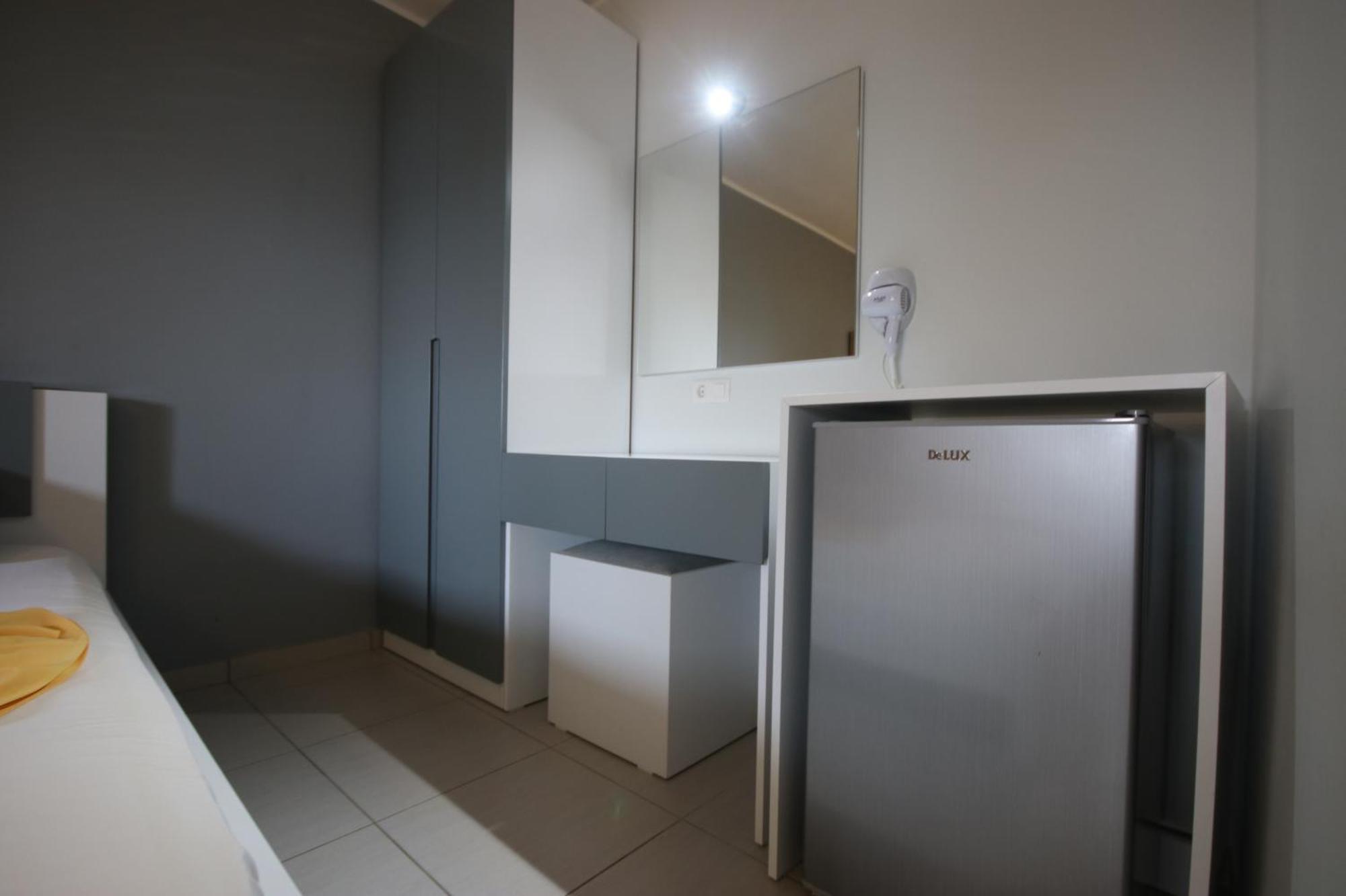 Hotel Potami Beach - Mondi Goro Himare Luaran gambar