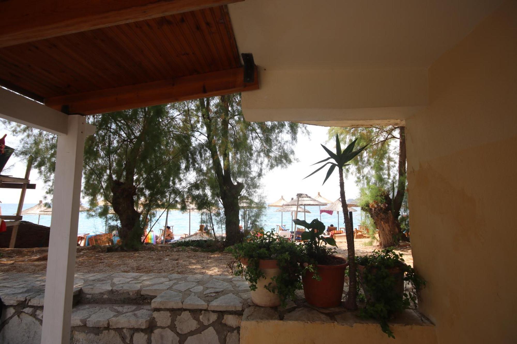 Hotel Potami Beach - Mondi Goro Himare Luaran gambar