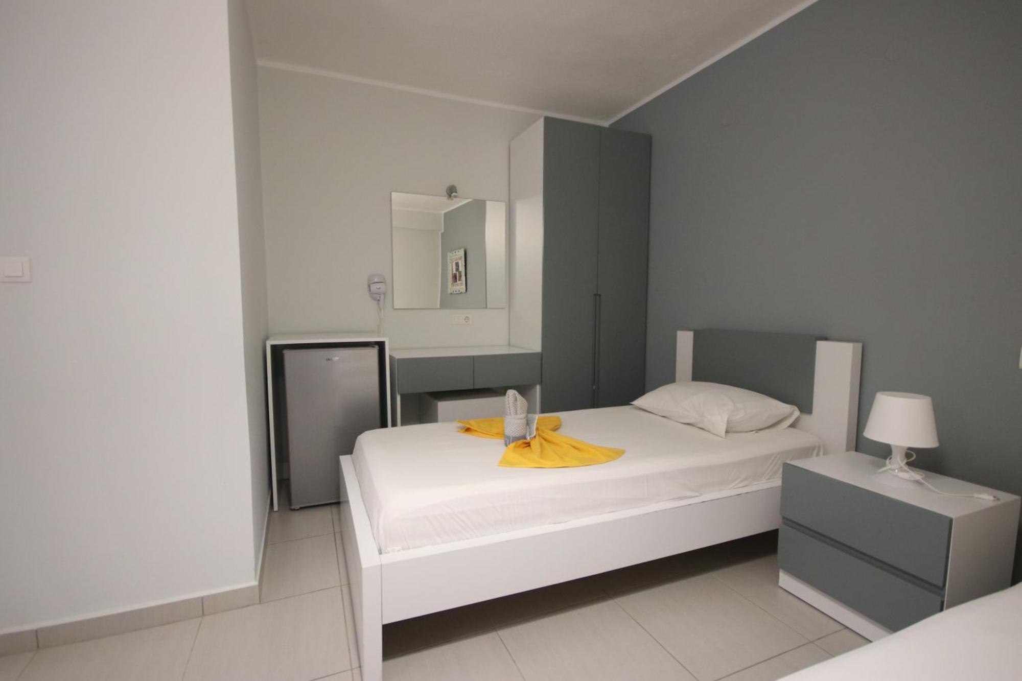 Hotel Potami Beach - Mondi Goro Himare Luaran gambar