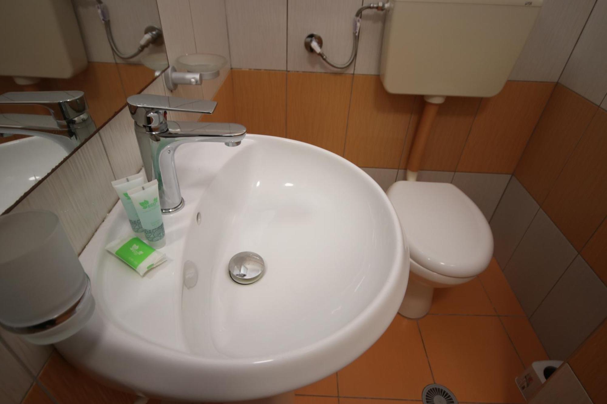 Hotel Potami Beach - Mondi Goro Himare Luaran gambar